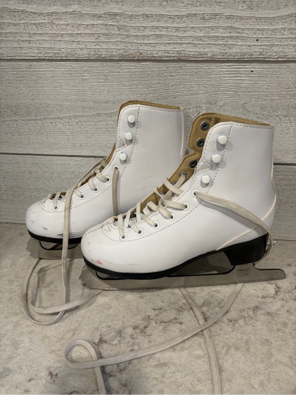 Roces Girls White Figure Ice Skates Size 2